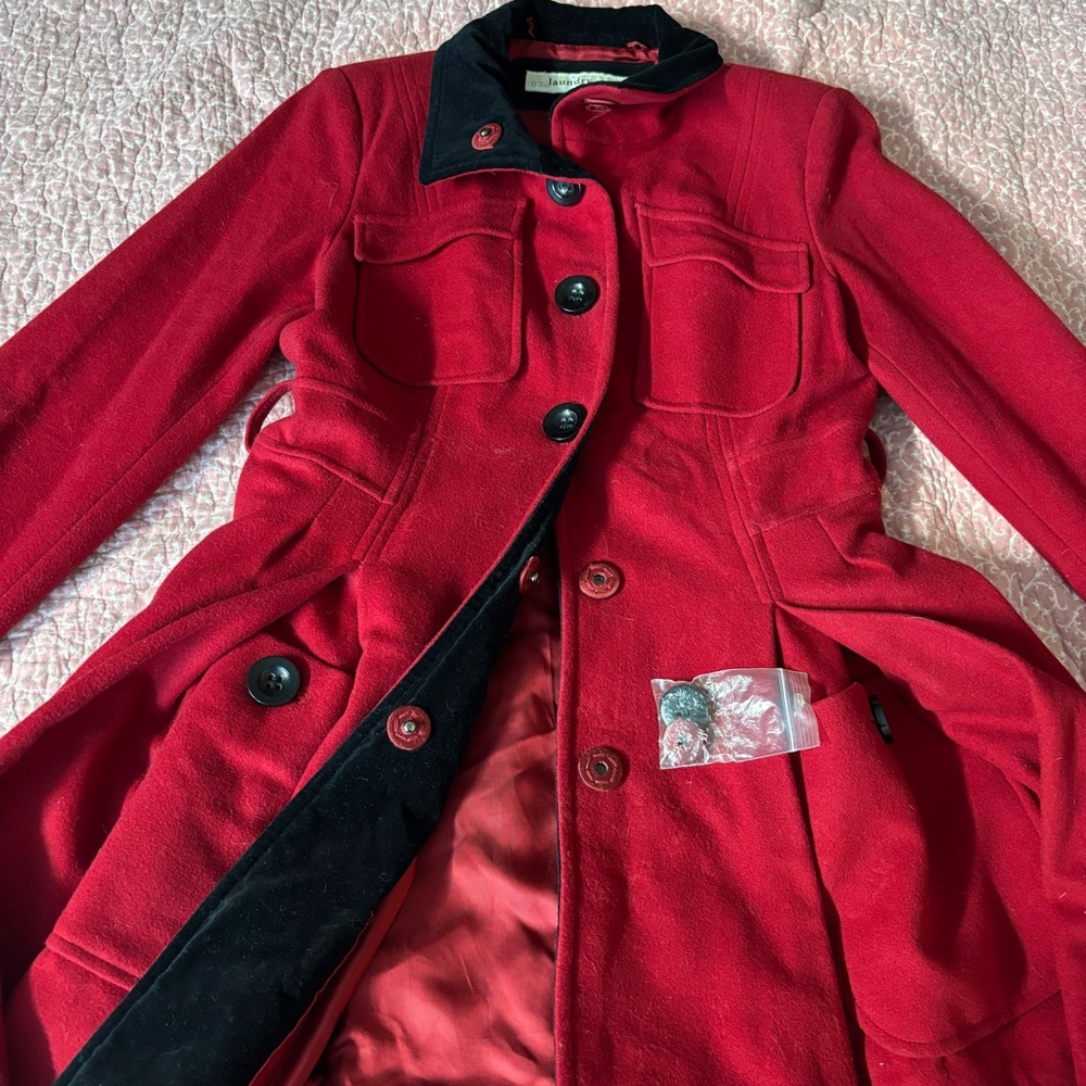 Wool coat - Picture 3 of 8